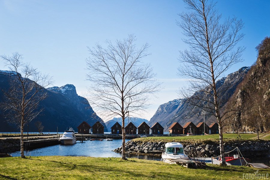 Poilsiniai nameliai Norvegijos fiorduose