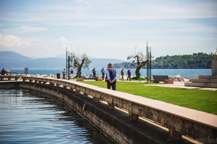 Romantiškas pasivaikščiojimas Gardos ežero pakrante