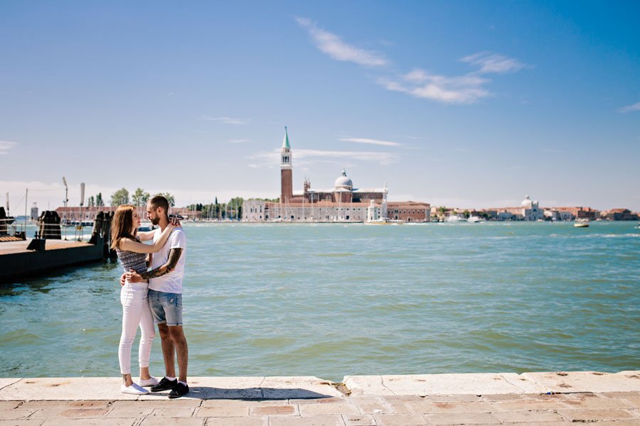 Būsimų jaunavedžių fotosesija Venecijoje