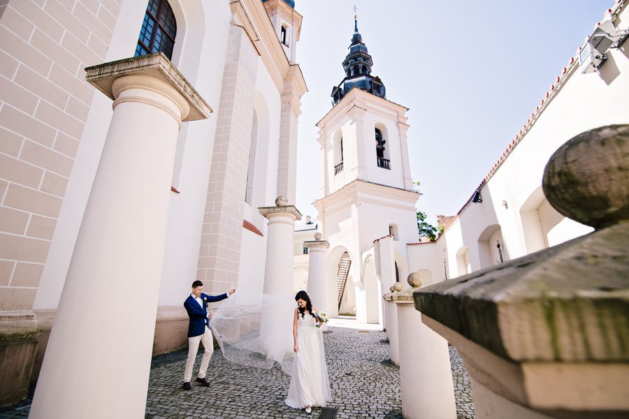 Vestuvių fotografai rekomenduoja Bažnyčios paveldo muziejų vestuvinei fotosesijai