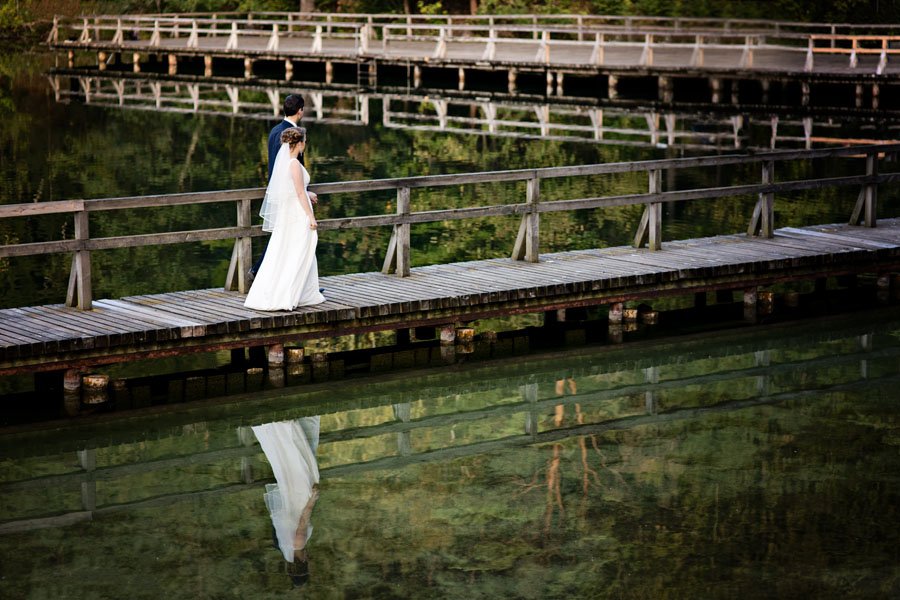 Vestuvių fotografai rekomenduoja Žaliuosius ežerus vestuvinei fotosesijai