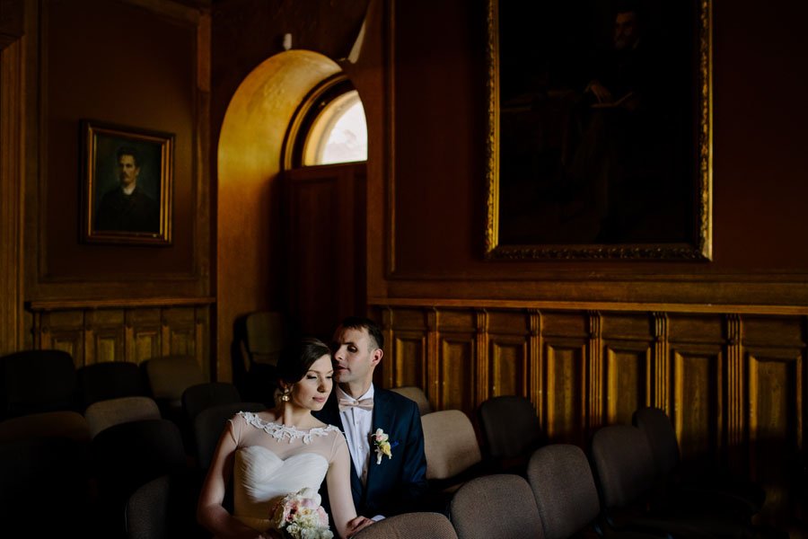 Vestuvių fotosesija Vileišių rūmuose Vilniuje