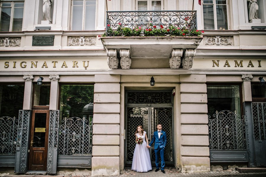 Vestuvių fotografai Vilniuje Pilies gatvėje