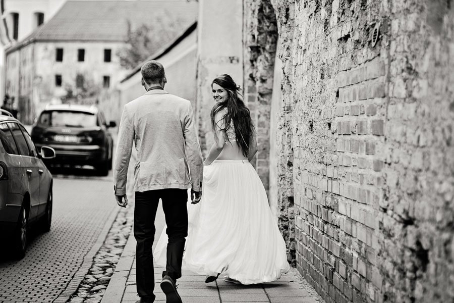Vestuvių fotografai Šv. Ignoto gatvelėje